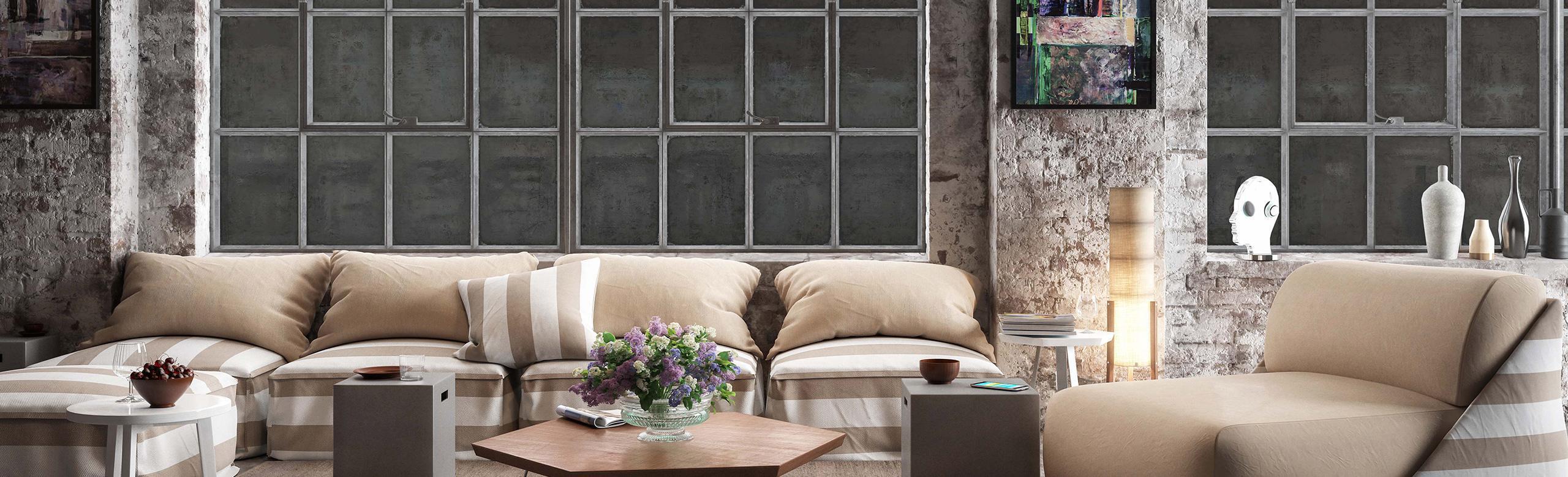 Old building flat with loft character and wooden flooring